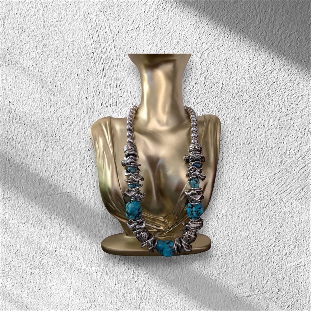 Chunky Turquoise Necklace
